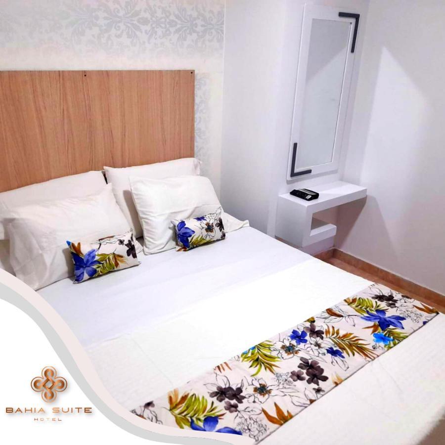 Hotel Bahia Suite Санта-Марта Экстерьер фото