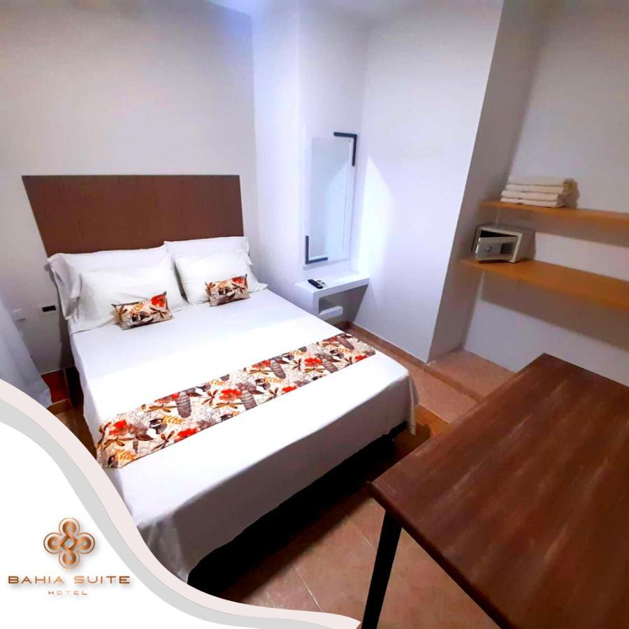 Hotel Bahia Suite Санта-Марта Экстерьер фото